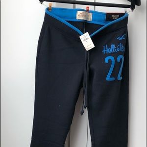 Hollister Co. navy/black logo skinny sweatpants brand new with tags and label